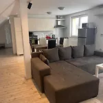 Ana's Place * Celje