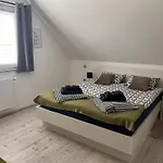 Ana's Place Apartman *