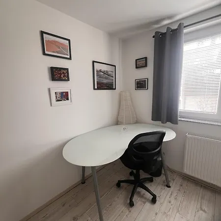 Ana`s Place