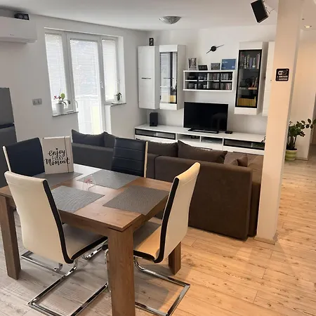 Appartement Ana's Place Celje